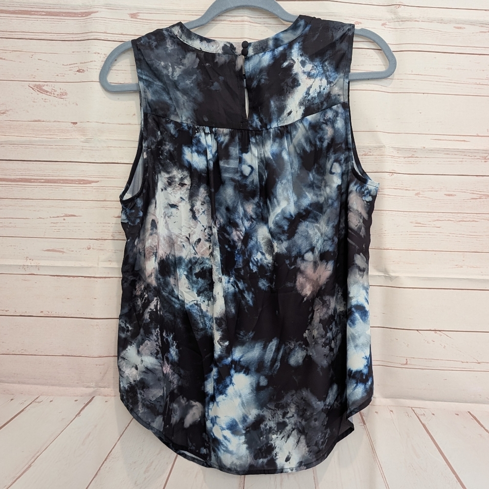 SALE NWT Torrid Tie-dye Georgette Cage Front Tank 00 - Picture 10 of 15
